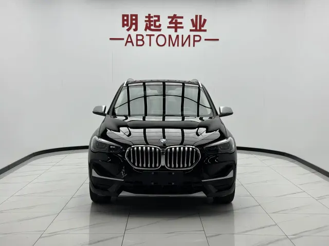 BMW X1 — Фото автомобиля 3
