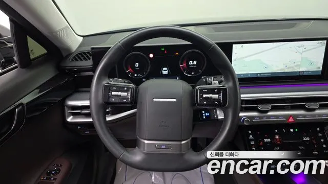 Hyundai Grandeur Grandeur (GN7) 2.5 Бензин 2WD — Фото автомобиля 15