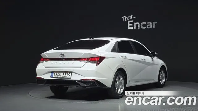 Hyundai AVANTE Avante (CN7) — Фото автомобиля 2
