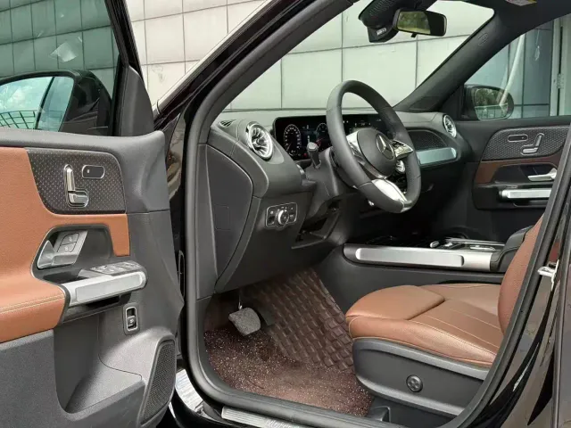 Mercedes-Benz GLB-Class — Фото автомобиля 16
