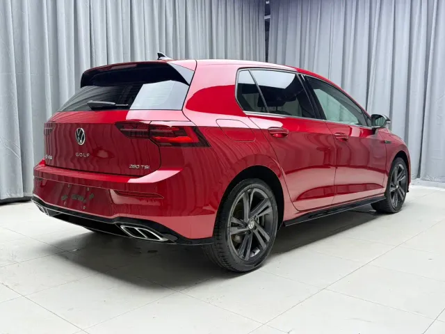 Volkswagen Golf — Фото автомобиля 5