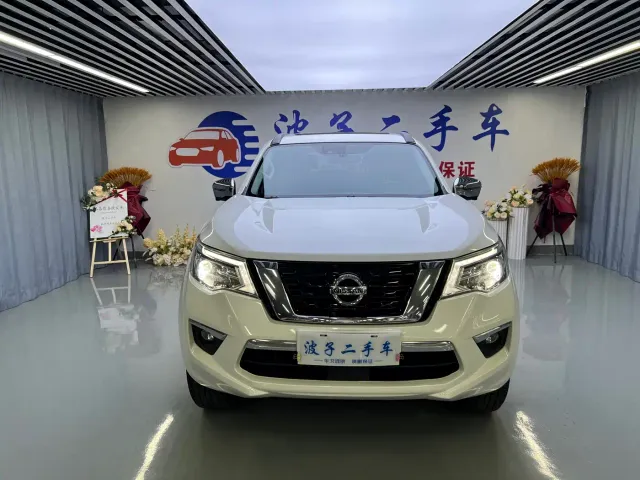 Nissan Terra — Фото автомобиля 2