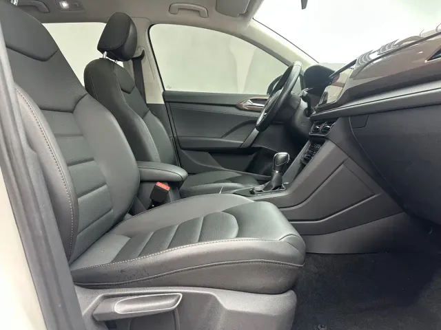 Volkswagen Tharu — Фото автомобиля 11