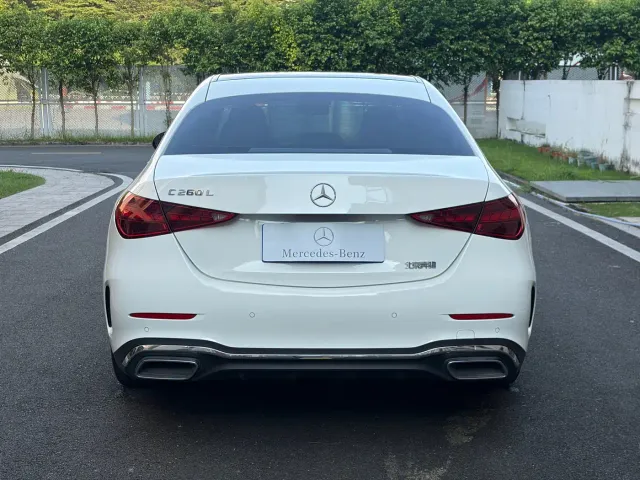 Mercedes-Benz C-Class — Фото автомобиля 3