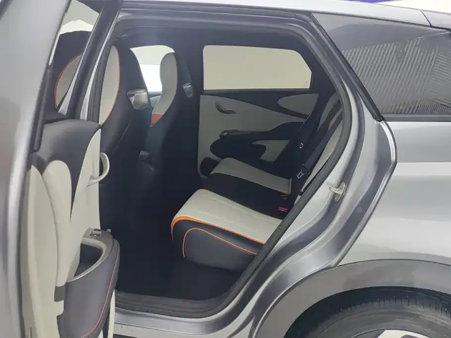 BYD Dolphin 2021 Model 405km Fashion Edition — Фото автомобиля 11
