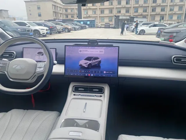 Chery Fengyun T9L — Фото автомобиля 6