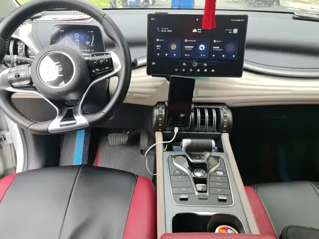 BYD Yuan PLUS — Фото автомобиля 5