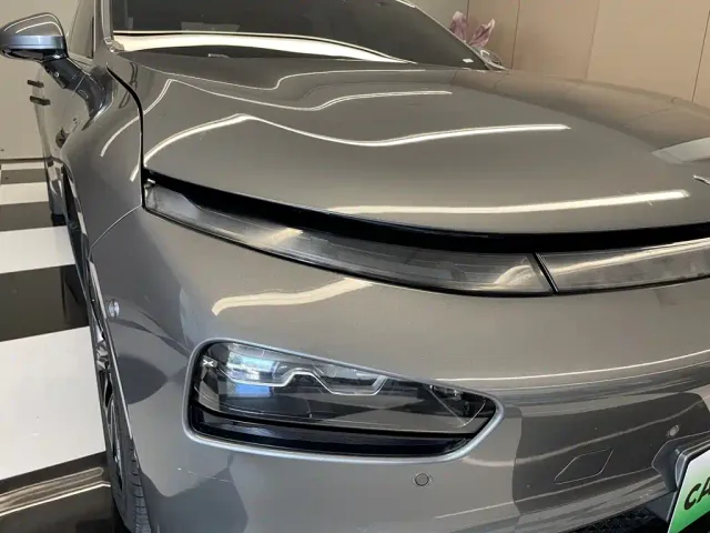 Xpeng P7 — Фото автомобиля 10