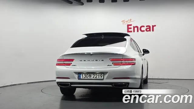 Genesis G80 RG3 — Фото автомобиля 4
