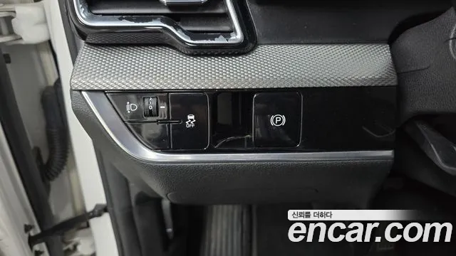 Kia Sportage Sportage 5-е поколение Бензин 1.6 турбо 2WD — Фото автомобиля 18