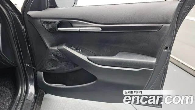 Kia Seltos — Фото автомобиля 13