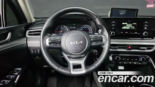 Kia K5 Generation 3 — Фото автомобиля 20
