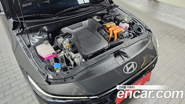 Hyundai Avante CN7 — Фото автомобиля 9