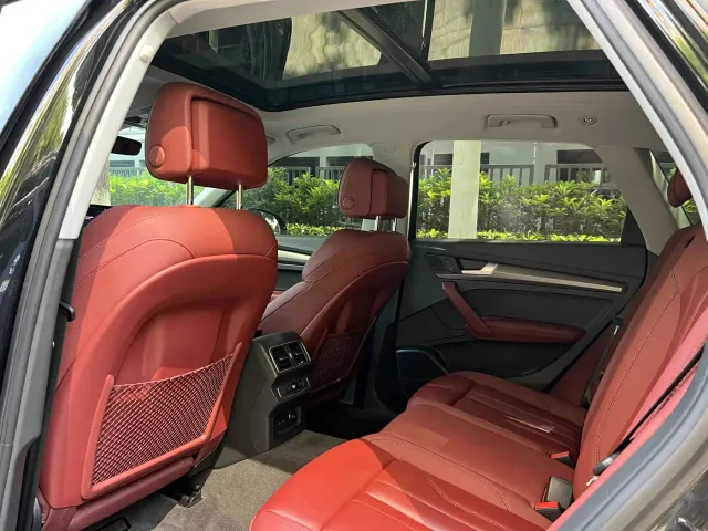 Audi Q5L — Фото автомобиля 6