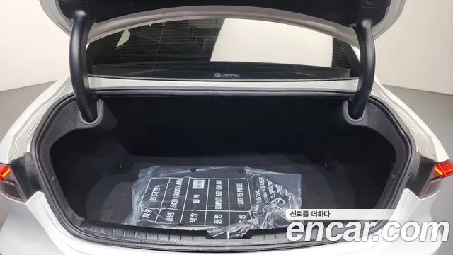 Hyundai Grandeur Новый Grandeur IG — Фото автомобиля 14