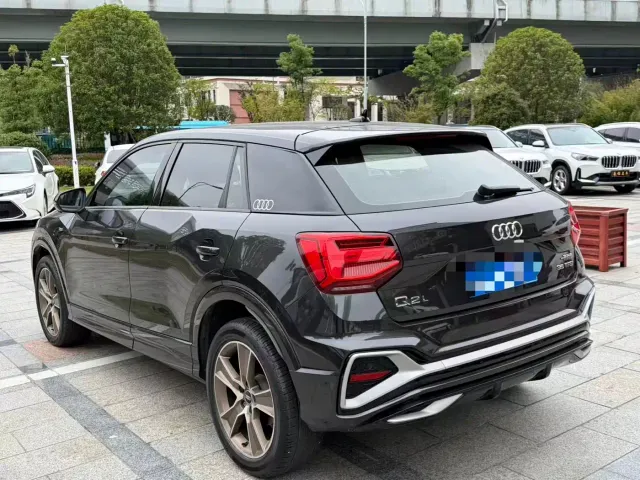 Audi Q2L — Фото автомобиля 11
