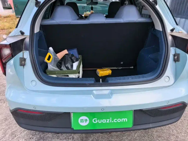 Geely Geometry E Firefly — Фото автомобиля 18
