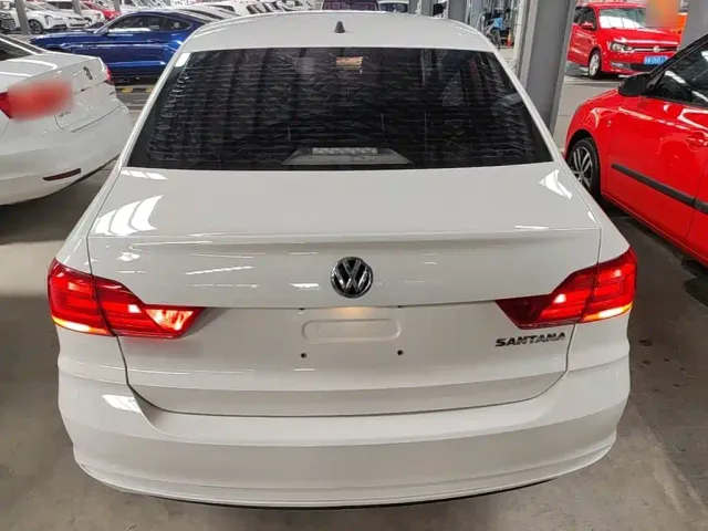 Volkswagen Santana — Фото автомобиля 5