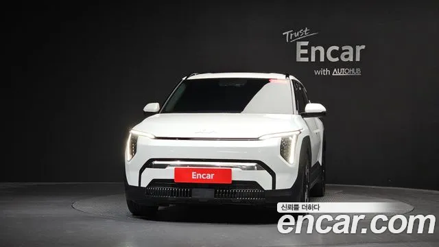 Kia EV3 — Фото автомобиля 2