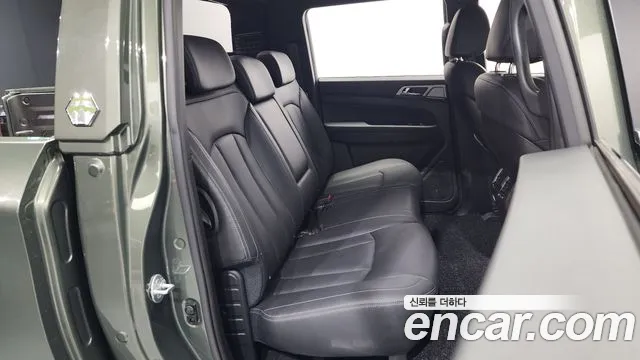 KG_Mobility_Ssangyong Rexton Новый Rexton Sport Khan Дизель 2.2 2WD — Фото автомобиля 12