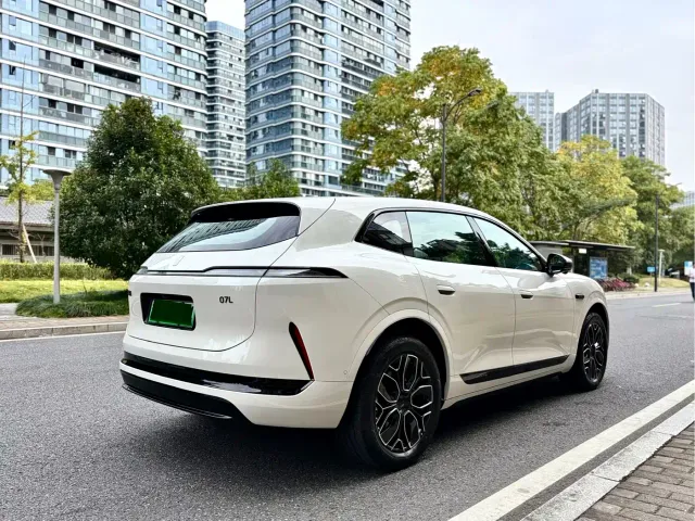 Avatr Avita 07 L — Фото автомобиля 7