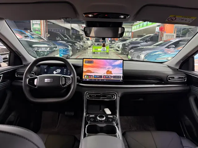 Geely Galaxy Stellar 6 — Фото автомобиля 9