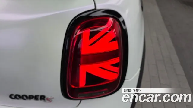 Mini Cooper Convertible — Фото автомобиля 22