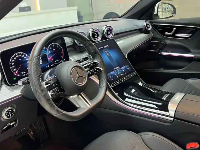 Mercedes-Benz C-Class — Фото автомобиля 8