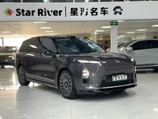 Nio ES8 — Фото автомобиля 3