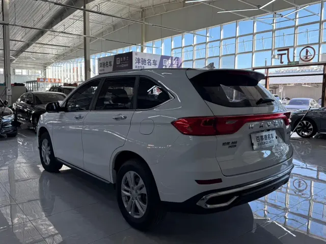 Haval M6 — Фото автомобиля 7