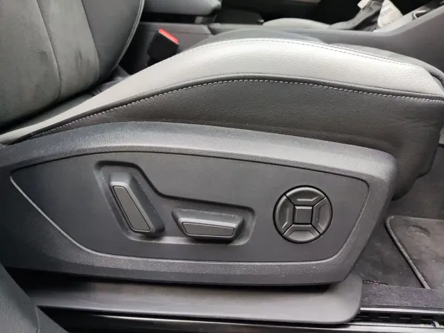 Audi Q3 — Фото автомобиля 14