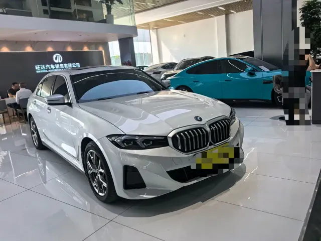 BMW i3 — Фото автомобиля 11