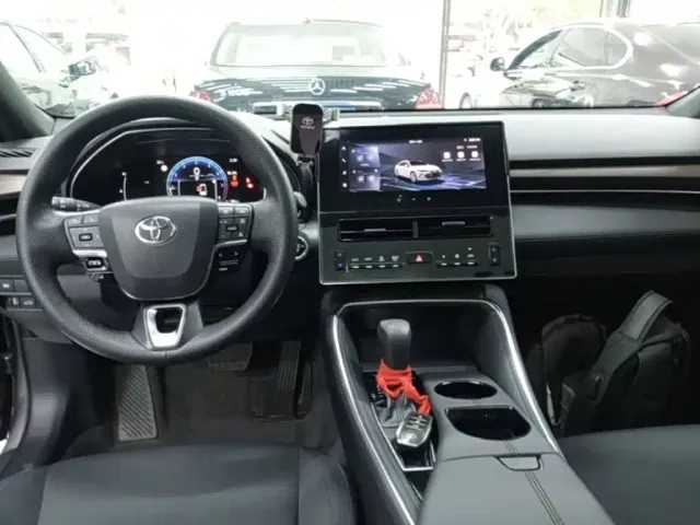 Toyota Avalon — Фото автомобиля 9