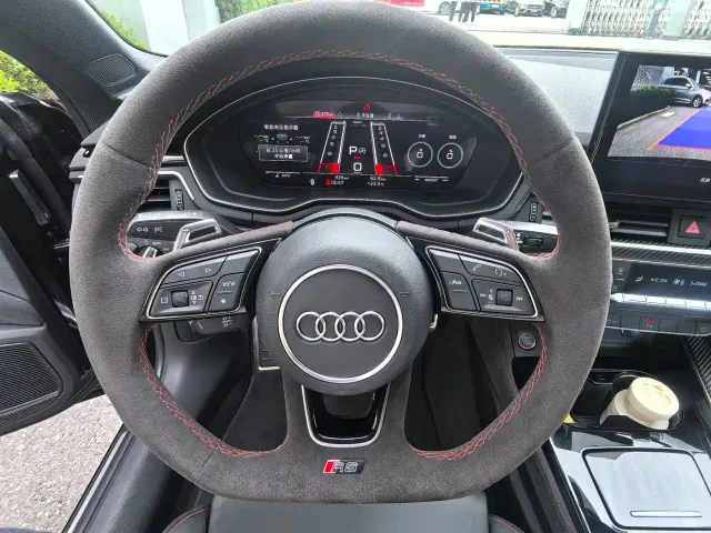 Audi RS 5 — Фото автомобиля 9