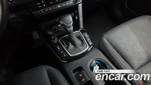 Kia Seltos Новый Seltos Бензин 1.6 турбо 2WD — Фото автомобиля 9