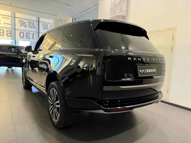 Land Rover Range Rover — Фото автомобиля 22