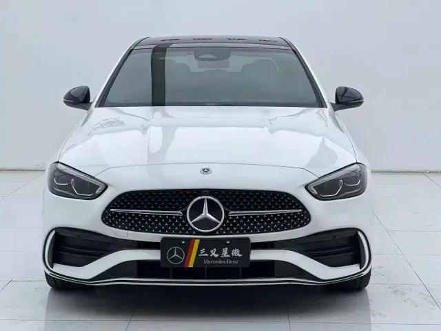 Mercedes-Benz C-Class — Фото автомобиля 12