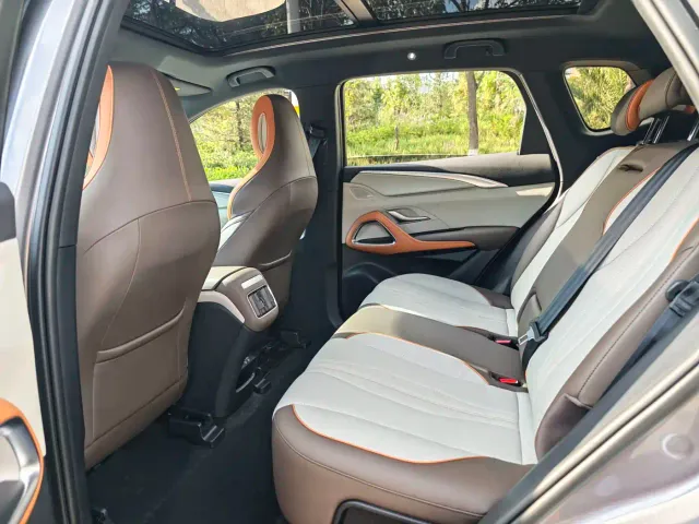 BYD Song Pro — Фото автомобиля 5