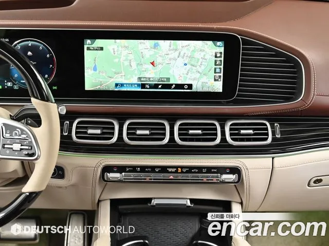 Mercedes-Benz GLS-Class — Фото автомобиля 14