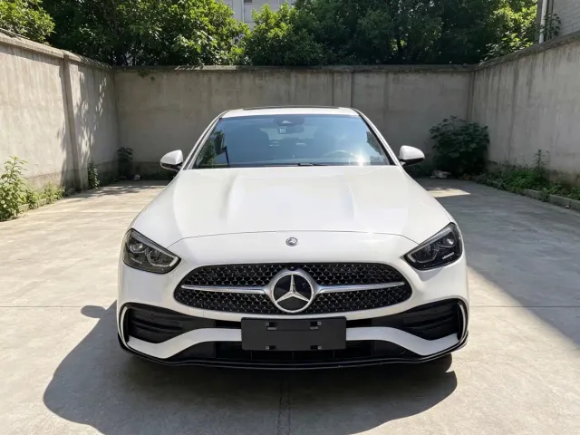 Mercedes-Benz C-Class — Фото автомобиля 2