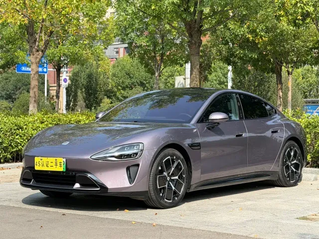 Xiaomi SU7 — Фото автомобиля 11