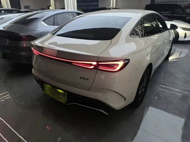 BYD Seal 06 — Фото автомобиля 6
