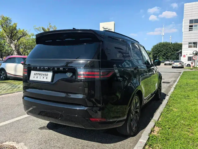 Land Rover Discovery — Фото автомобиля 13