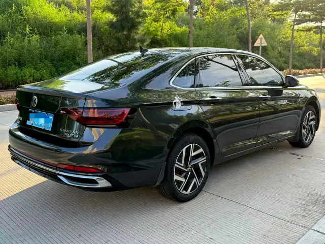 Volkswagen Sagitar — Фото автомобиля 4