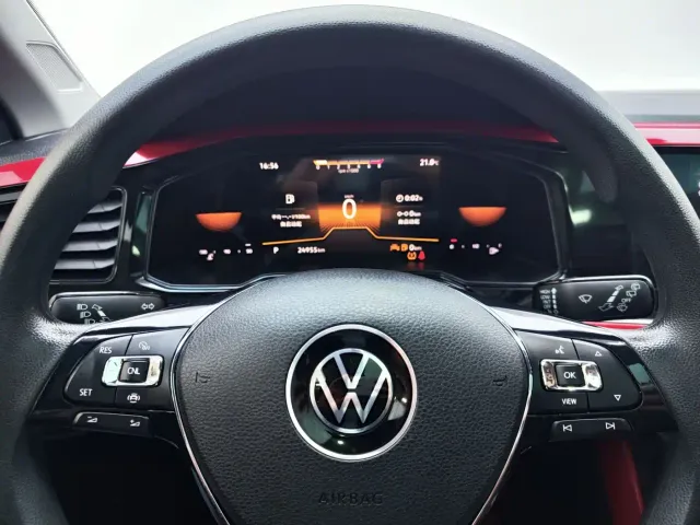 Volkswagen Polo — Фото автомобиля 11