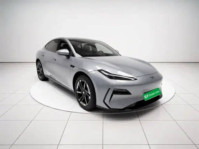 Geely Galaxy E8 — Фото автомобиля 3