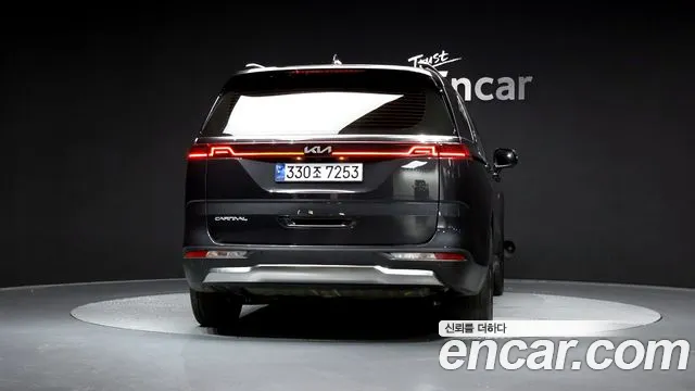 Kia Canival Carnival 4 поколение Бензин 9 мест Signature — Фото автомобиля 4