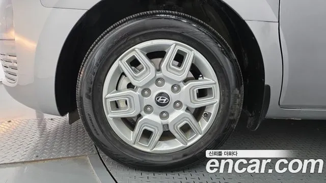 Hyundai Staria — Фото автомобиля 5