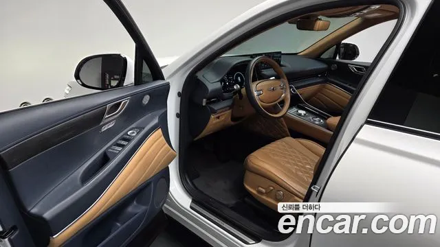 Genesis GV80 — Фото автомобиля 15