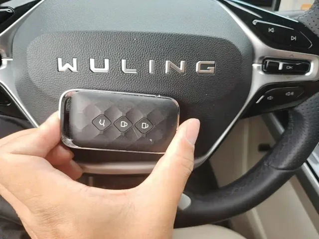 Wuling Starlight — Фото автомобиля 8